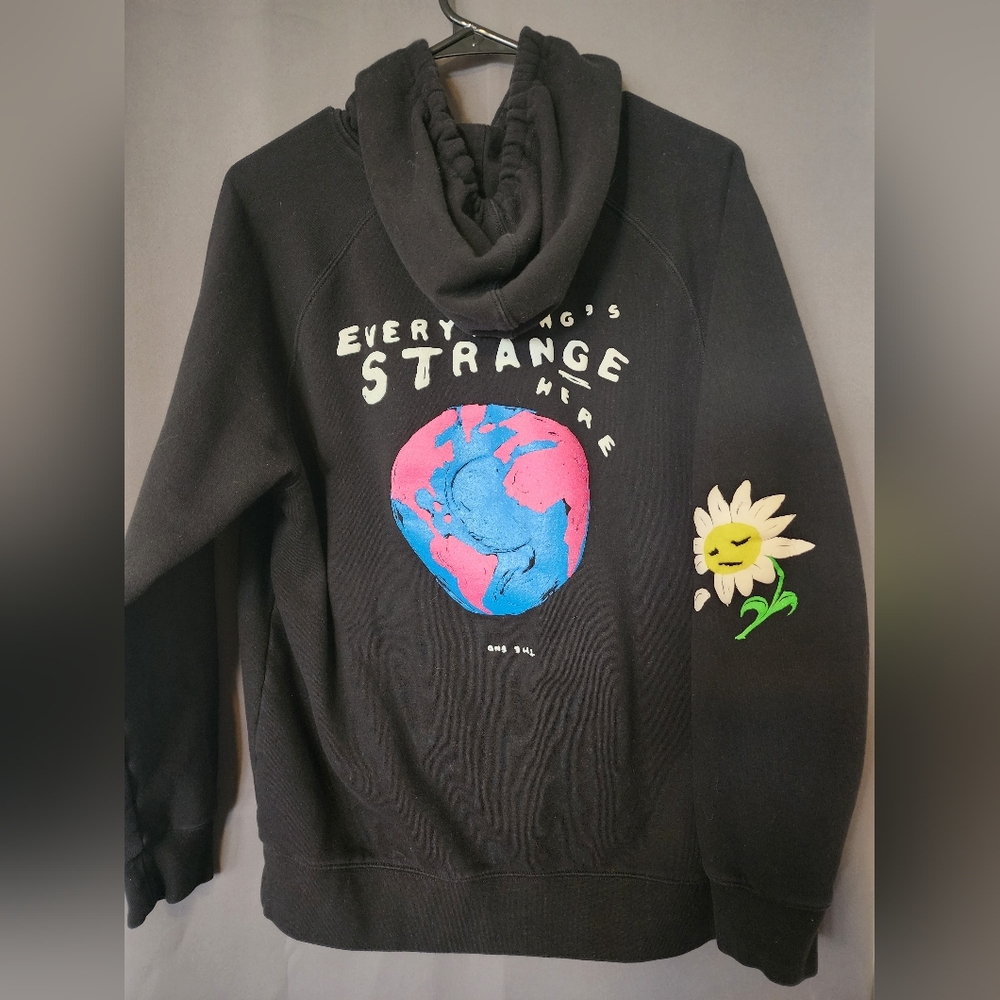 G Easy Merch, Men's sz Medium Black G Easy "Everything is strange here " Hoodie - Picture 5 of 8